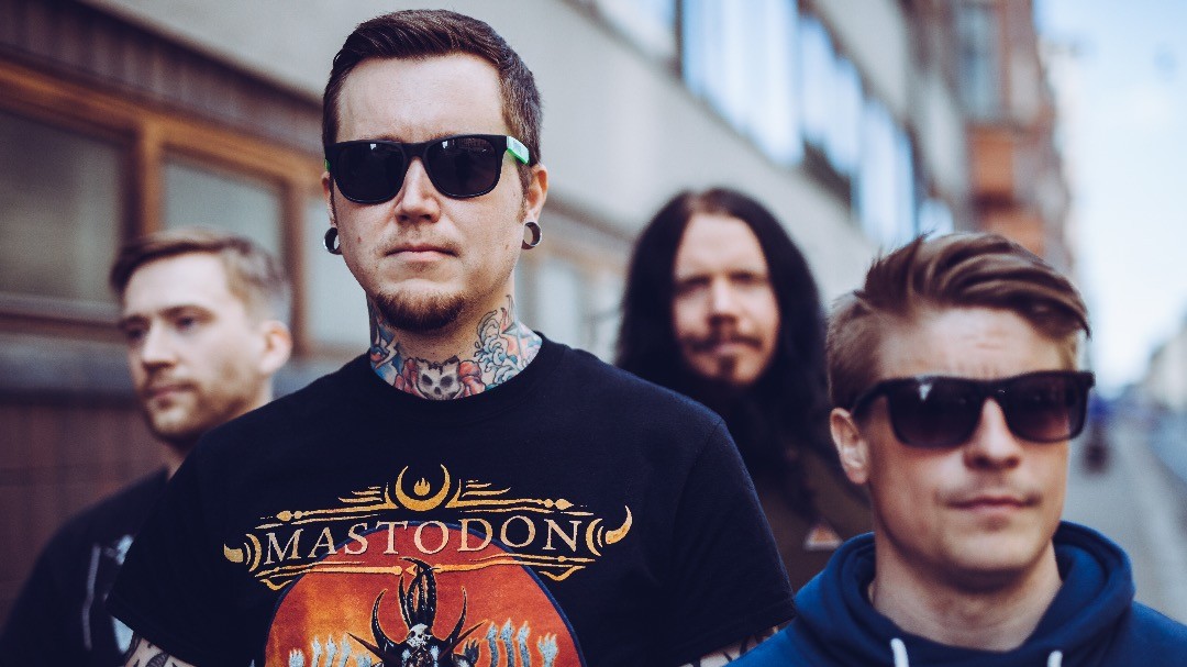 He Nousivat Kellareista band photo